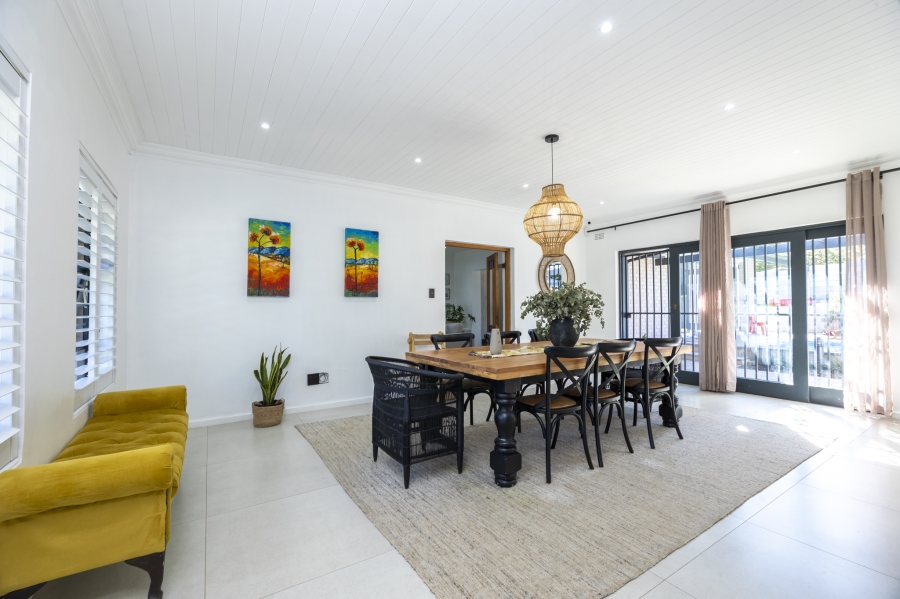 3 Bedroom Property for Sale in Kenridge Western Cape